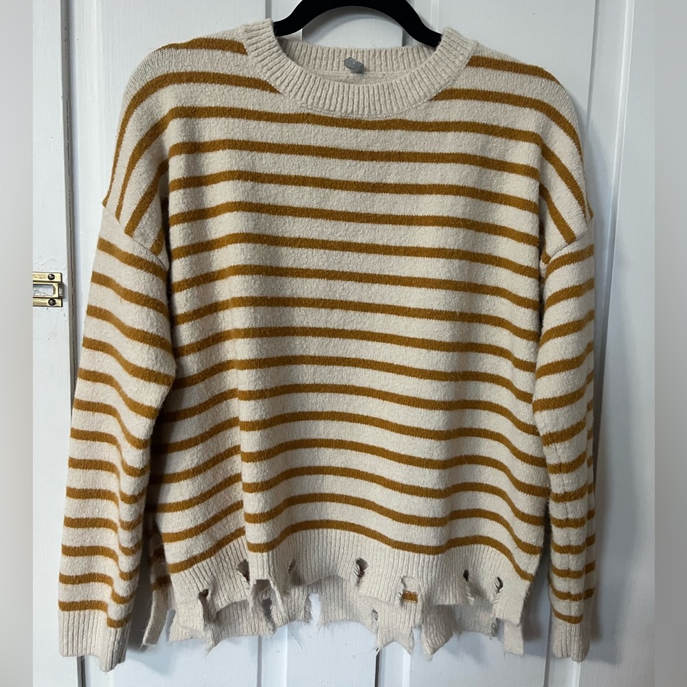 Mint Cream and Tan Striped Sweater size M